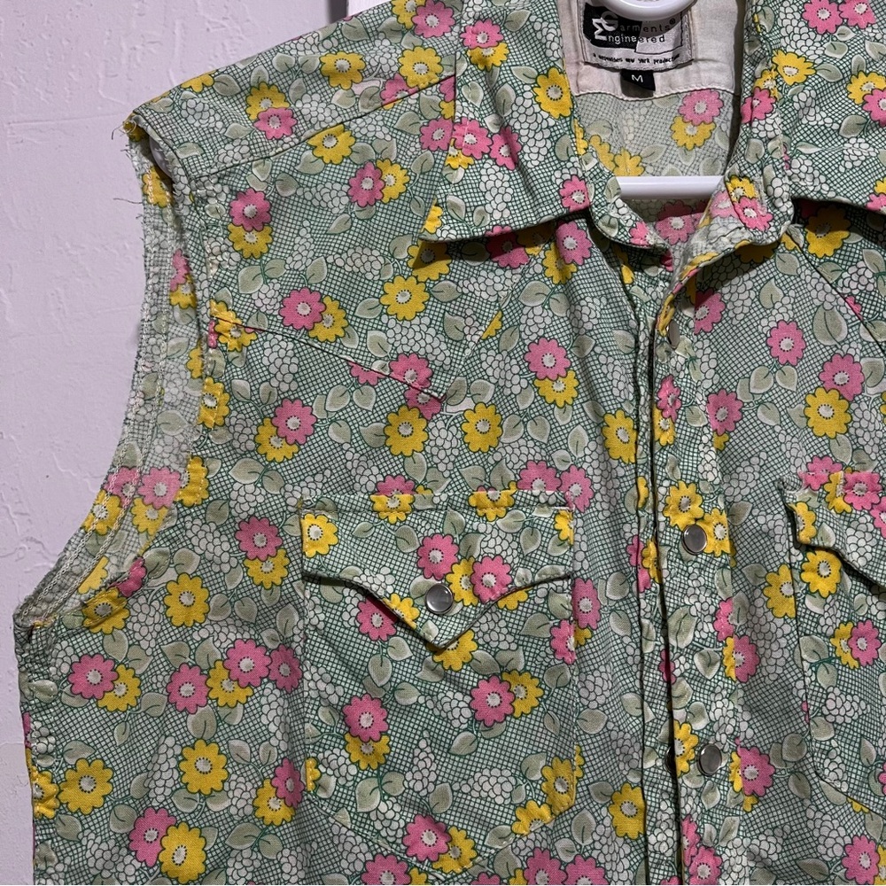 engineered garments floral button down western sleeveless shirt Size M :Box B: